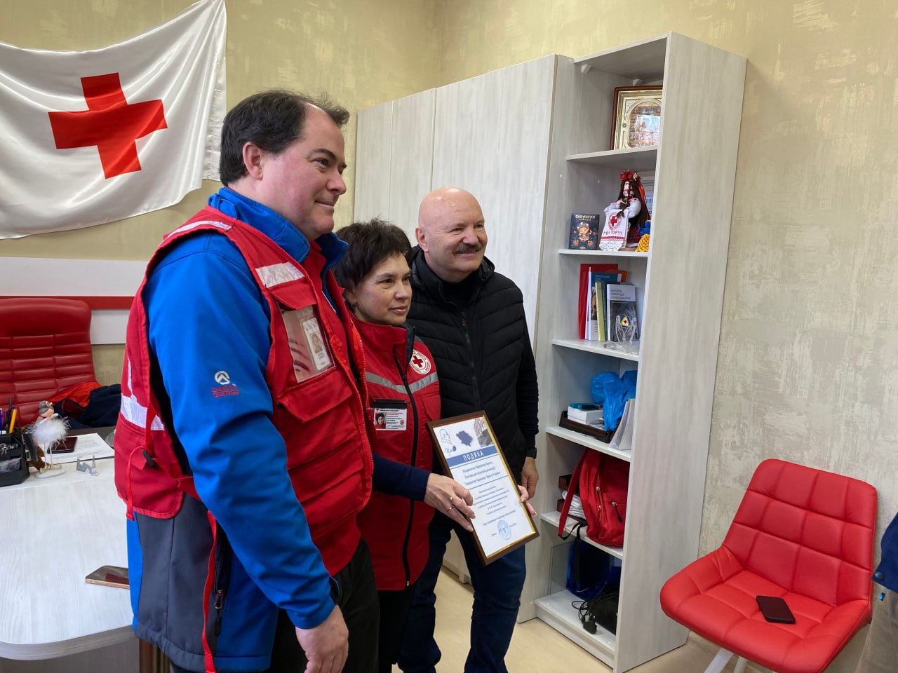Освітяни провели зустріч із представниками Канадського Червоного Хреста